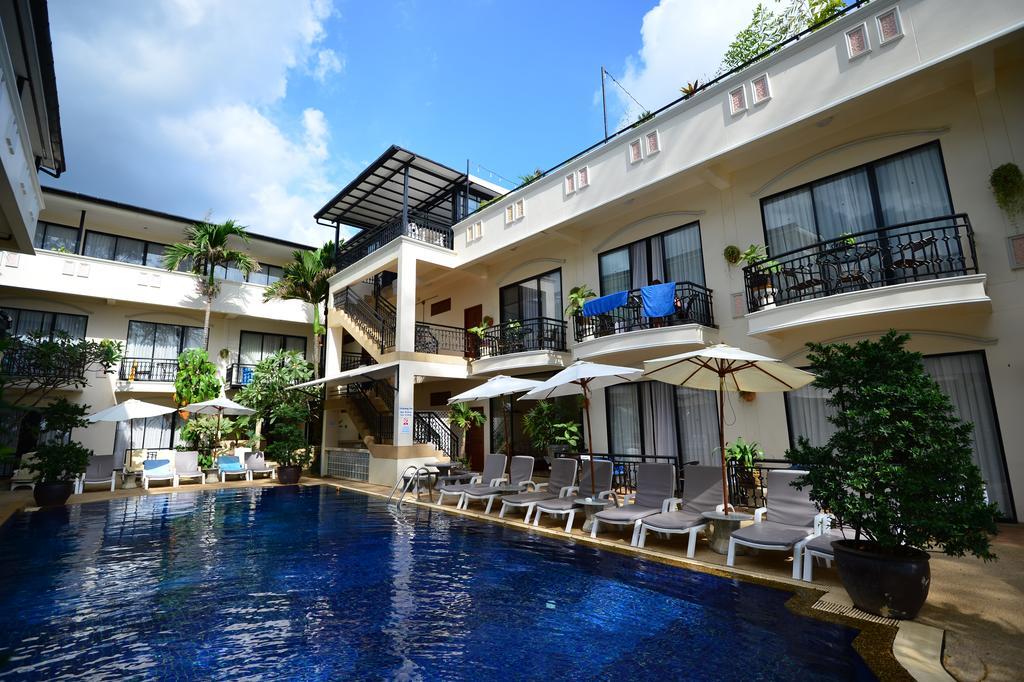 In On The Tempat peranginan